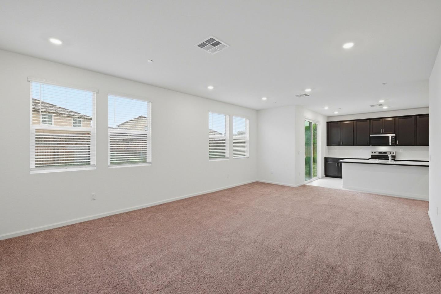 Detail Gallery Image 10 of 29 For 4560 Union Pl, Antioch,  CA 94531 - 3 Beds | 2/1 Baths