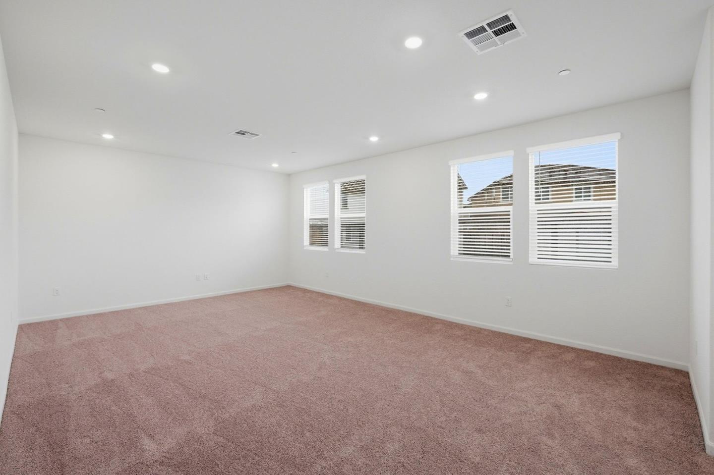 Detail Gallery Image 11 of 29 For 4560 Union Pl, Antioch,  CA 94531 - 3 Beds | 2/1 Baths