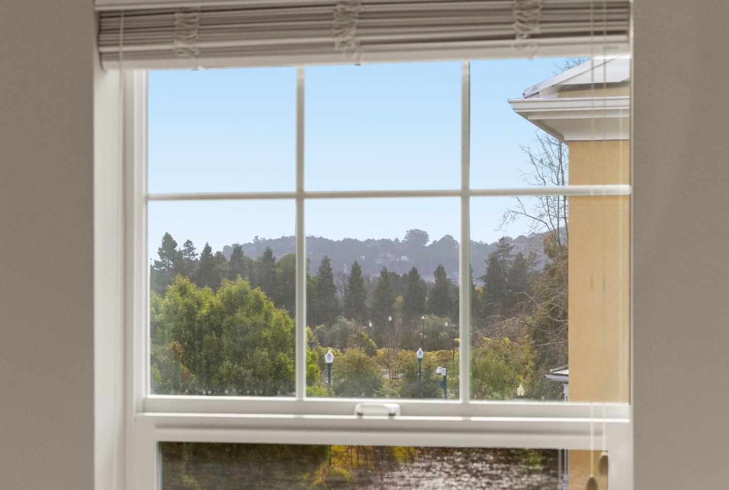 Detail Gallery Image 22 of 44 For 416 Longden Ave, San Mateo,  CA 94403 - 4 Beds | 3/1 Baths