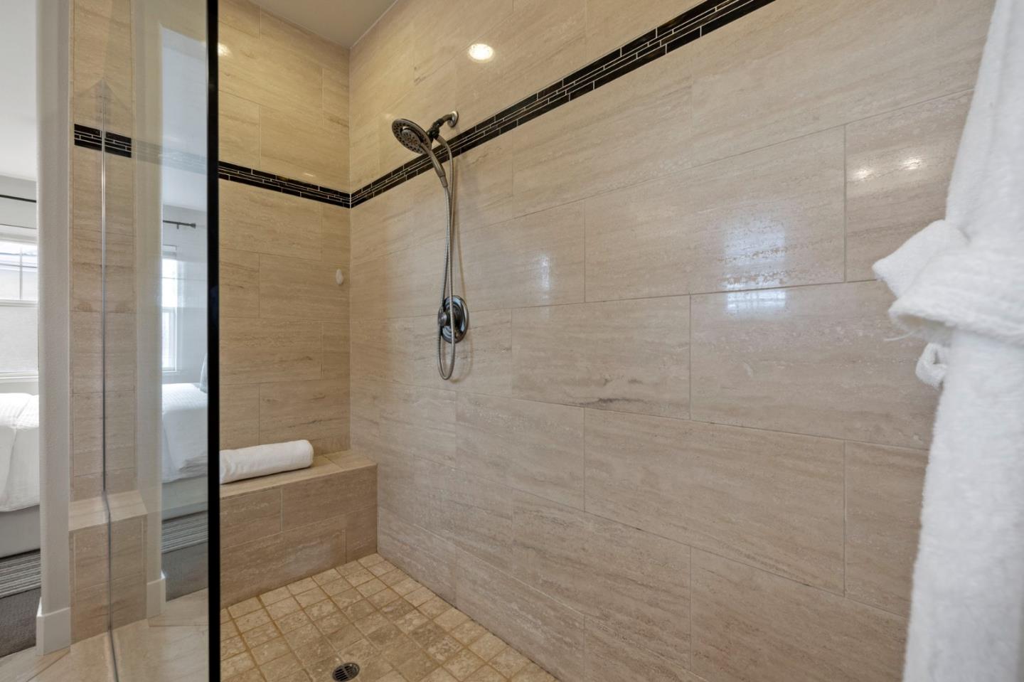 Detail Gallery Image 26 of 44 For 416 Longden Ave, San Mateo,  CA 94403 - 4 Beds | 3/1 Baths