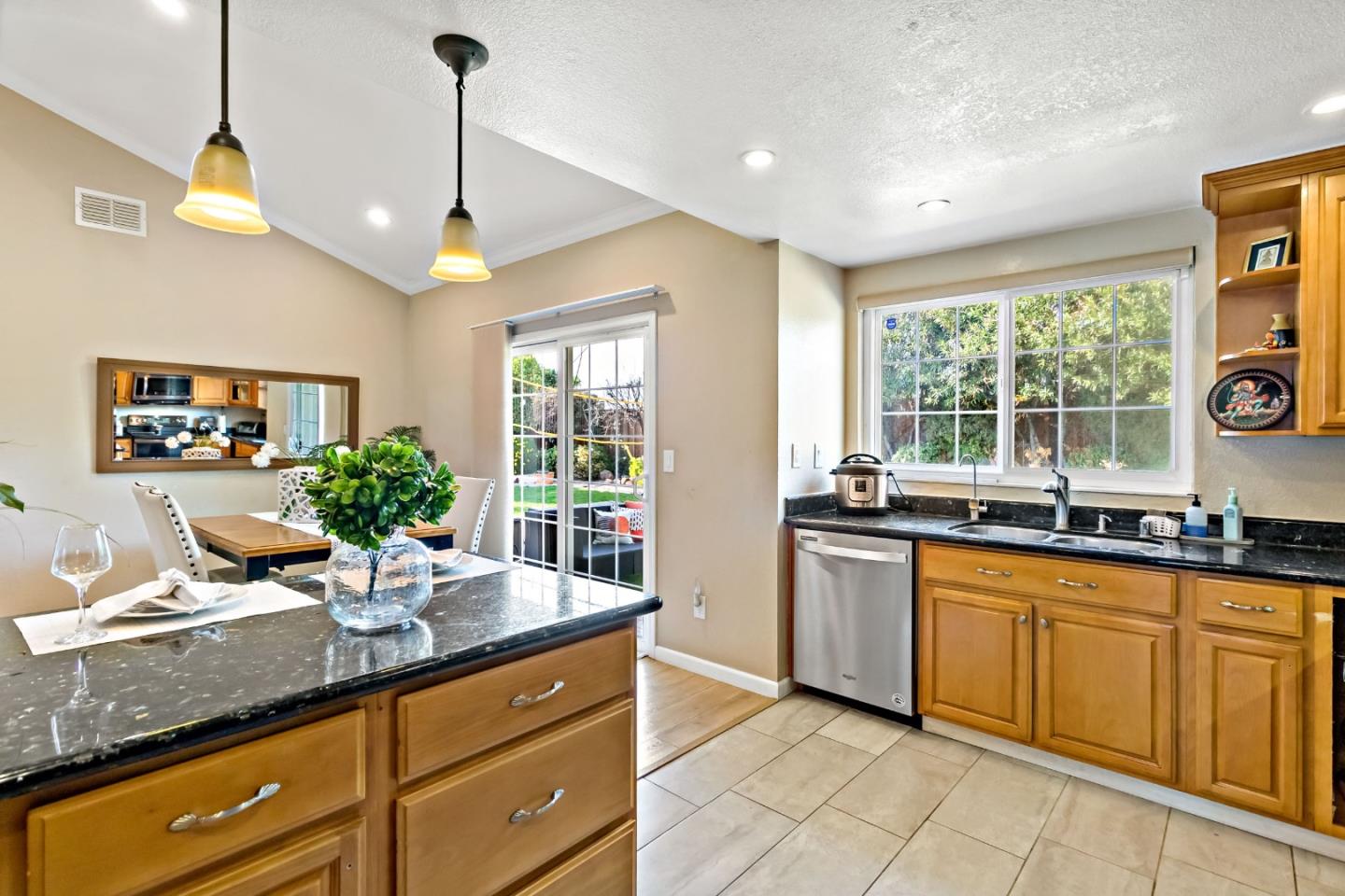 Detail Gallery Image 23 of 53 For 2831 Riedel Rd, San Jose,  CA 95135 - 4 Beds | 2 Baths