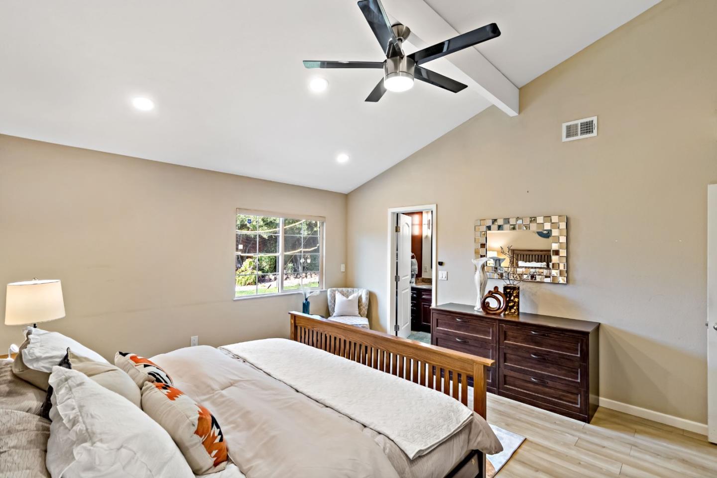 Detail Gallery Image 27 of 53 For 2831 Riedel Rd, San Jose,  CA 95135 - 4 Beds | 2 Baths