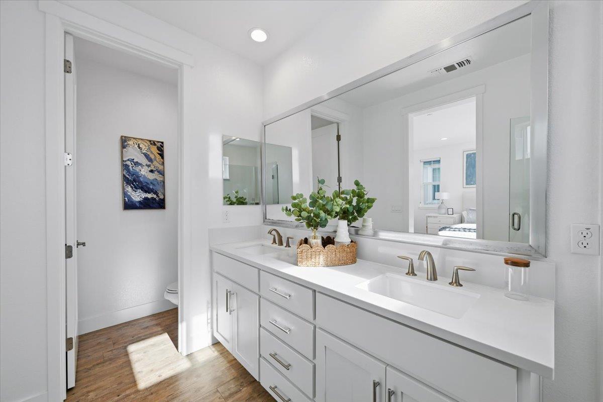 Detail Gallery Image 23 of 67 For 37471 Bay Crest Rd, Newark,  CA 94560 - 4 Beds | 3/1 Baths