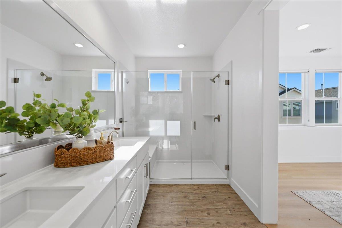 Detail Gallery Image 24 of 67 For 37471 Bay Crest Rd, Newark,  CA 94560 - 4 Beds | 3/1 Baths