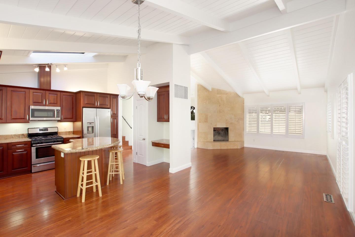 Detail Gallery Image 14 of 44 For 457 Monterey Dr, Aptos,  CA 95003 - 3 Beds | 2/1 Baths