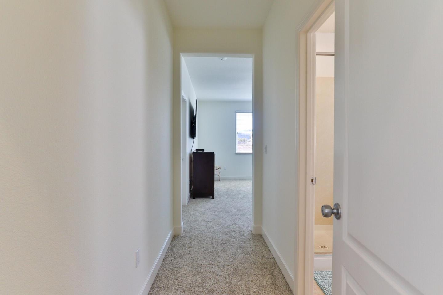 Detail Gallery Image 29 of 61 For 16752 San Clemente Ln, Morgan Hill,  CA 95037 - 3 Beds | 3 Baths