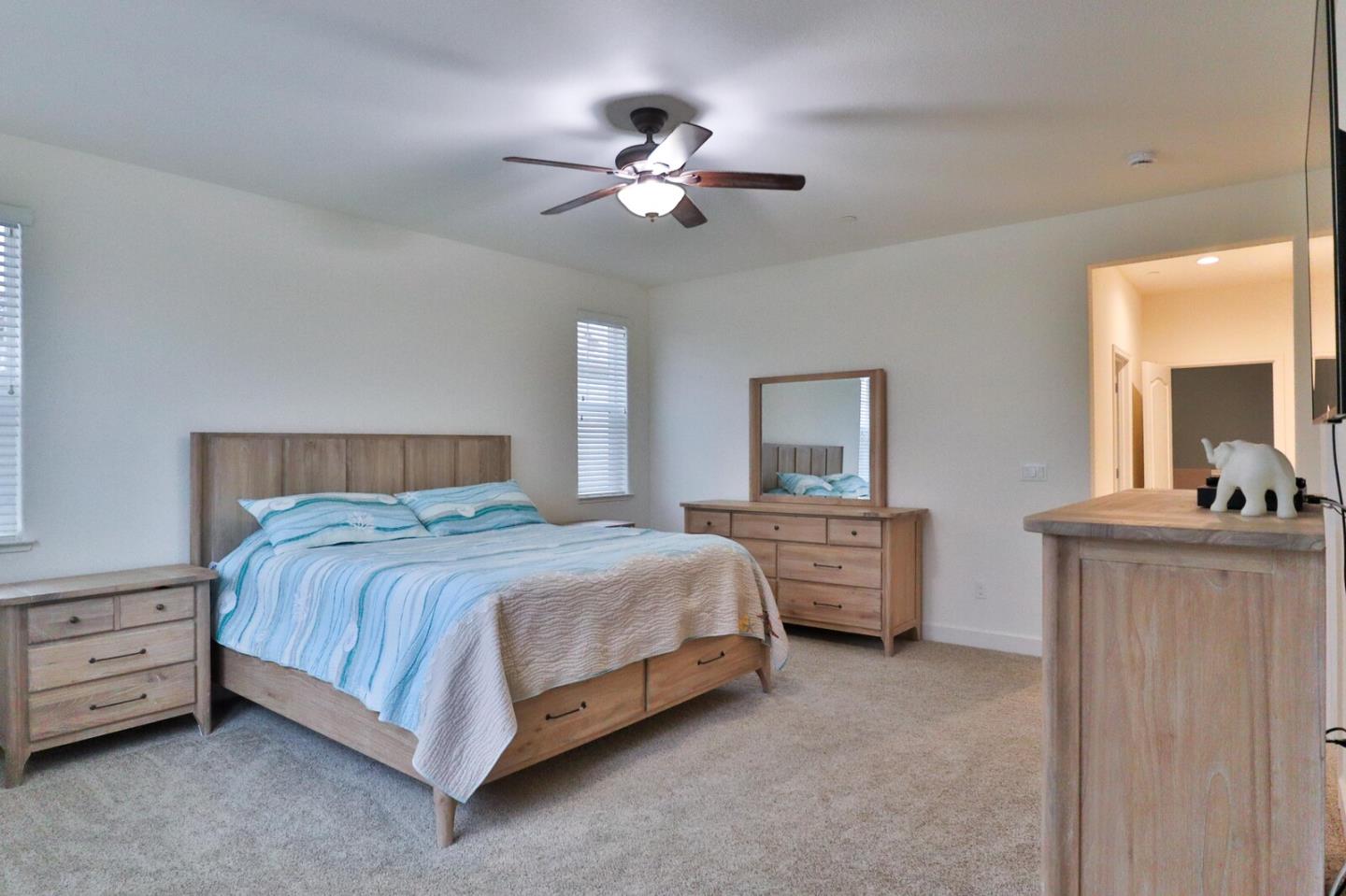 Detail Gallery Image 31 of 61 For 16752 San Clemente Ln, Morgan Hill,  CA 95037 - 3 Beds | 3 Baths