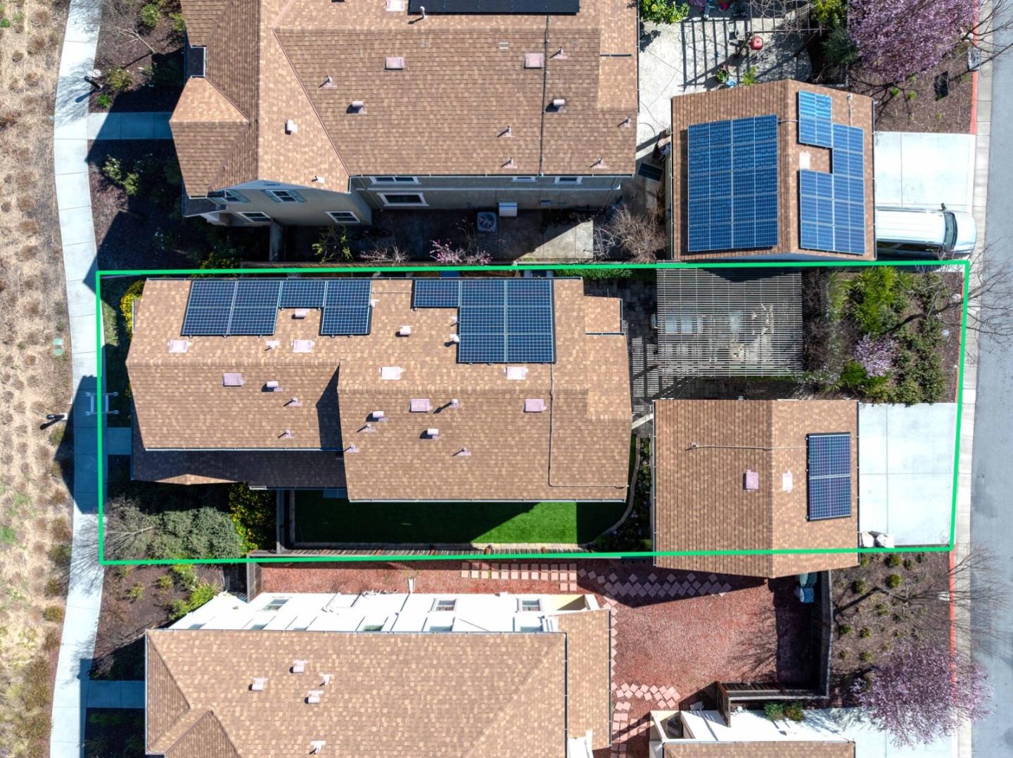 Detail Gallery Image 4 of 61 For 16752 San Clemente Ln, Morgan Hill,  CA 95037 - 3 Beds | 3 Baths