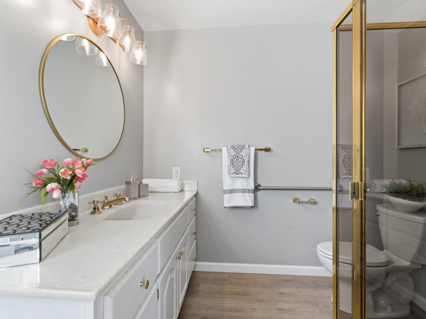 Detail Gallery Image 20 of 33 For 1326 Don Kirk St, Los Altos,  CA 94024 - 3 Beds | 3/1 Baths