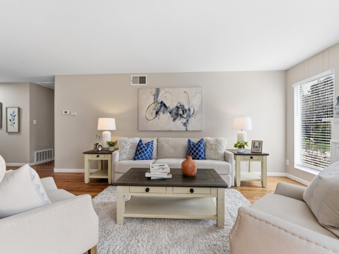 Detail Gallery Image 5 of 33 For 1326 Don Kirk St, Los Altos,  CA 94024 - 3 Beds | 3/1 Baths