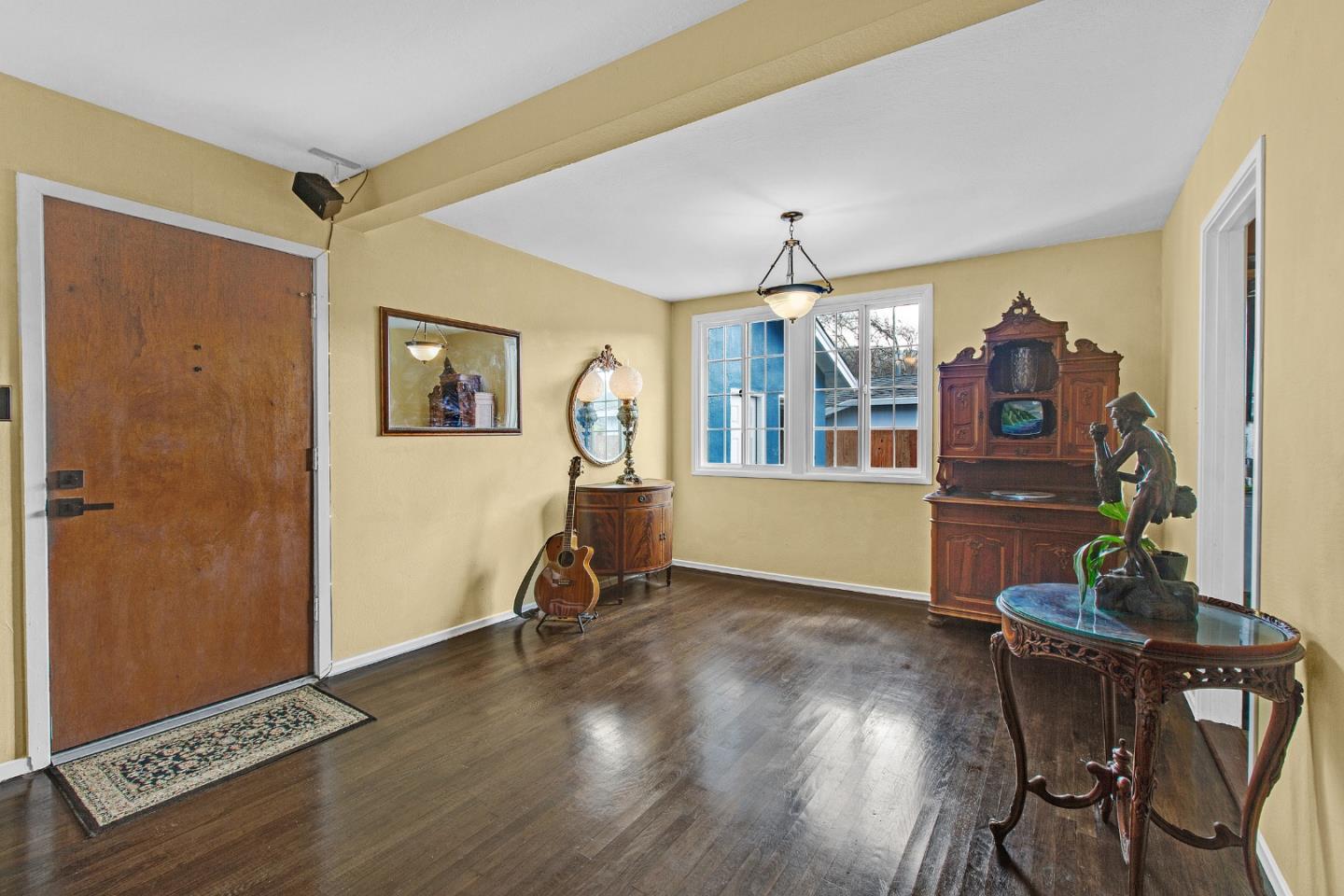 Detail Gallery Image 11 of 41 For 1184 Escalero Ave, Pacifica,  CA 94044 - 3 Beds | 1 Baths