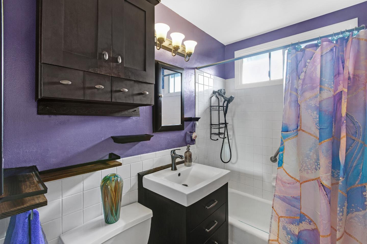 Detail Gallery Image 26 of 41 For 1184 Escalero Ave, Pacifica,  CA 94044 - 3 Beds | 1 Baths