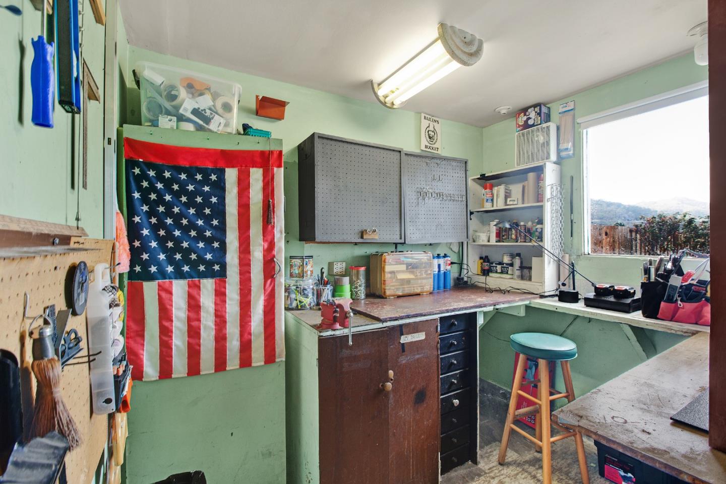 Detail Gallery Image 40 of 41 For 1184 Escalero Ave, Pacifica,  CA 94044 - 3 Beds | 1 Baths