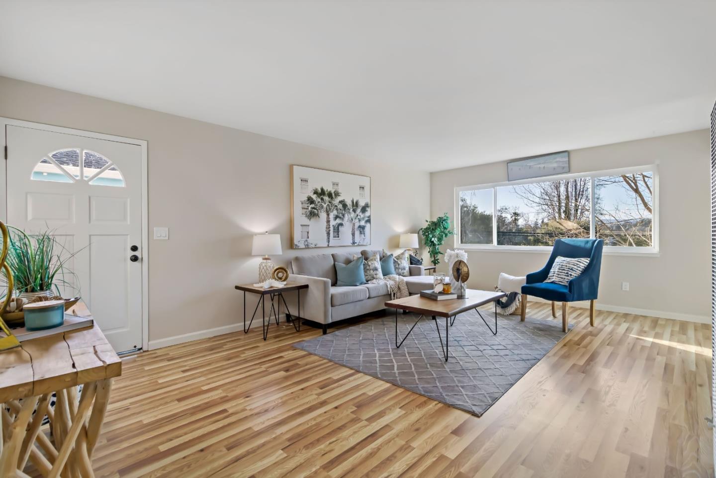 Detail Gallery Image 14 of 80 For 404 Monterey Ave, Capitola,  CA 95010 - – Beds | – Baths