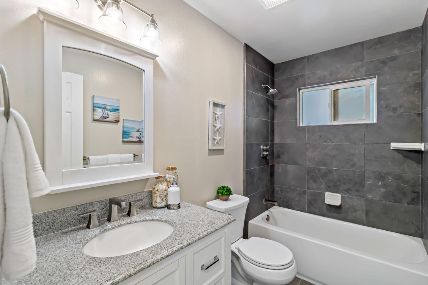 Detail Gallery Image 38 of 80 For 404 Monterey Ave, Capitola,  CA 95010 - – Beds | – Baths