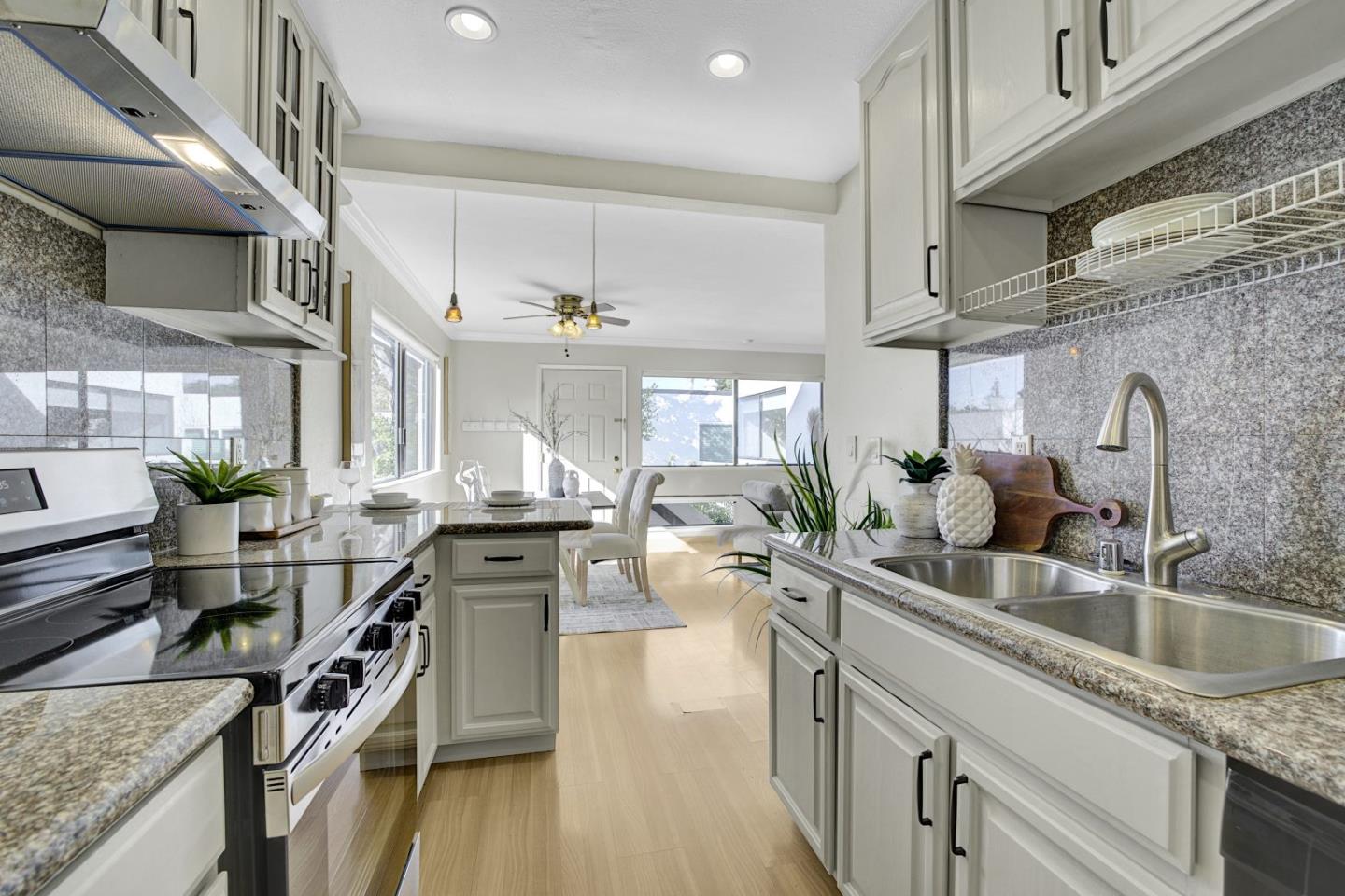 Detail Gallery Image 13 of 45 For 1919 Alameda De Las Pulgas #140,  San Mateo,  CA 94403 - 2 Beds | 1 Baths