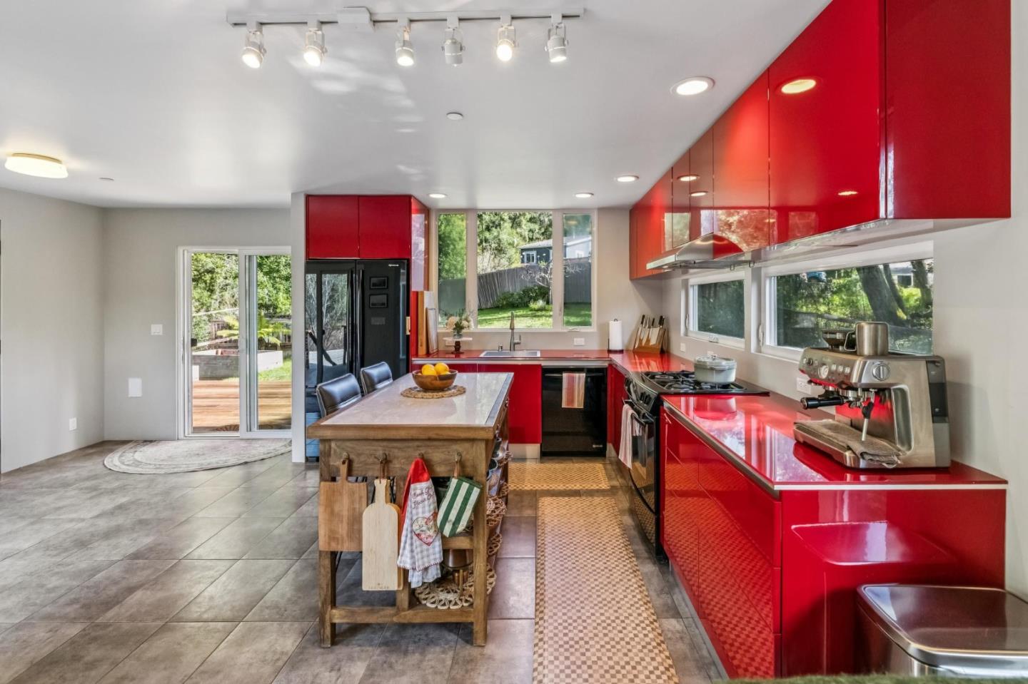 Detail Gallery Image 14 of 40 For 50 Escondido Pl, La Honda,  CA 94020 - 2 Beds | 1 Baths