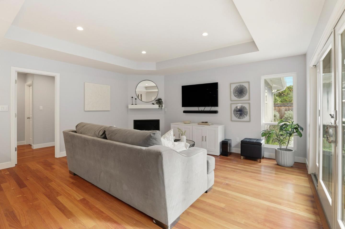 Detail Gallery Image 11 of 24 For 4964 Adair Way, San Jose,  CA 95124 - 4 Beds | 3 Baths