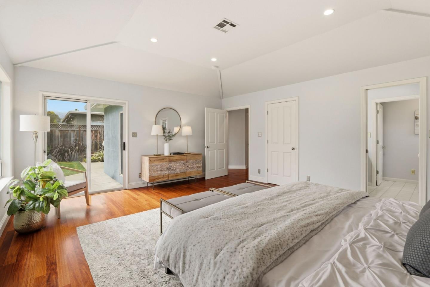 Detail Gallery Image 17 of 24 For 4964 Adair Way, San Jose,  CA 95124 - 4 Beds | 3 Baths