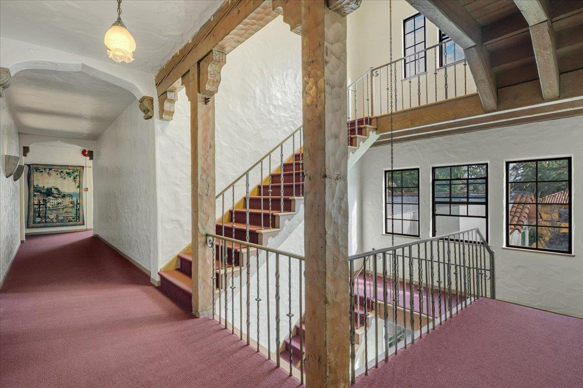 Detail Gallery Image 15 of 34 For 15 Hawthorne Way, San Jose,  CA 95110 - – Beds | – Baths