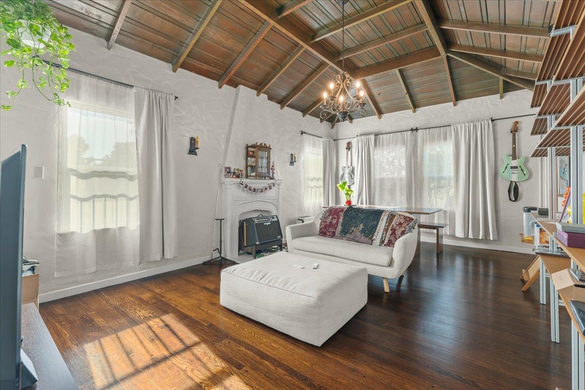 Detail Gallery Image 19 of 34 For 15 Hawthorne Way, San Jose,  CA 95110 - – Beds | – Baths