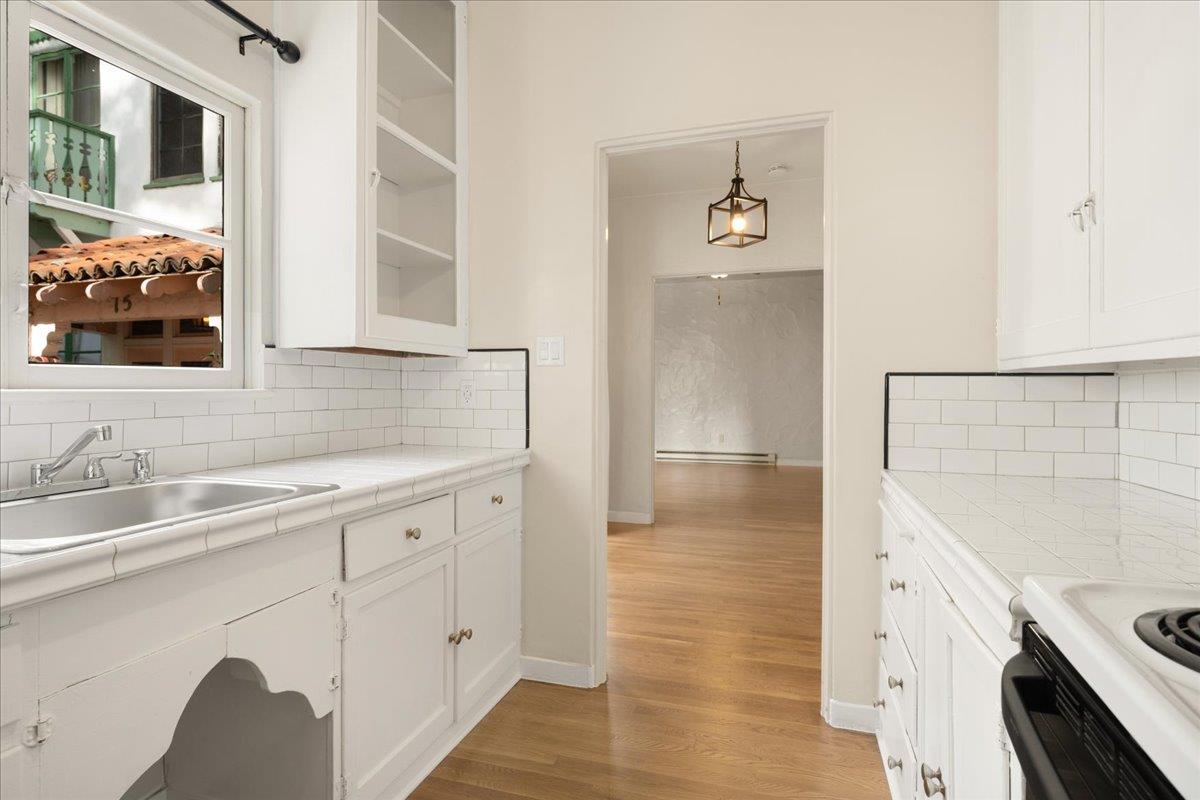 Detail Gallery Image 23 of 34 For 15 Hawthorne Way, San Jose,  CA 95110 - – Beds | – Baths