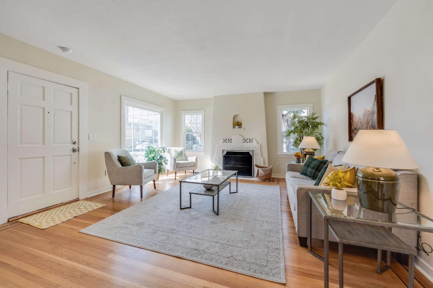 Detail Gallery Image 5 of 33 For 1044 Paloma Ave, Burlingame,  CA 94010 - 2 Beds | 1 Baths