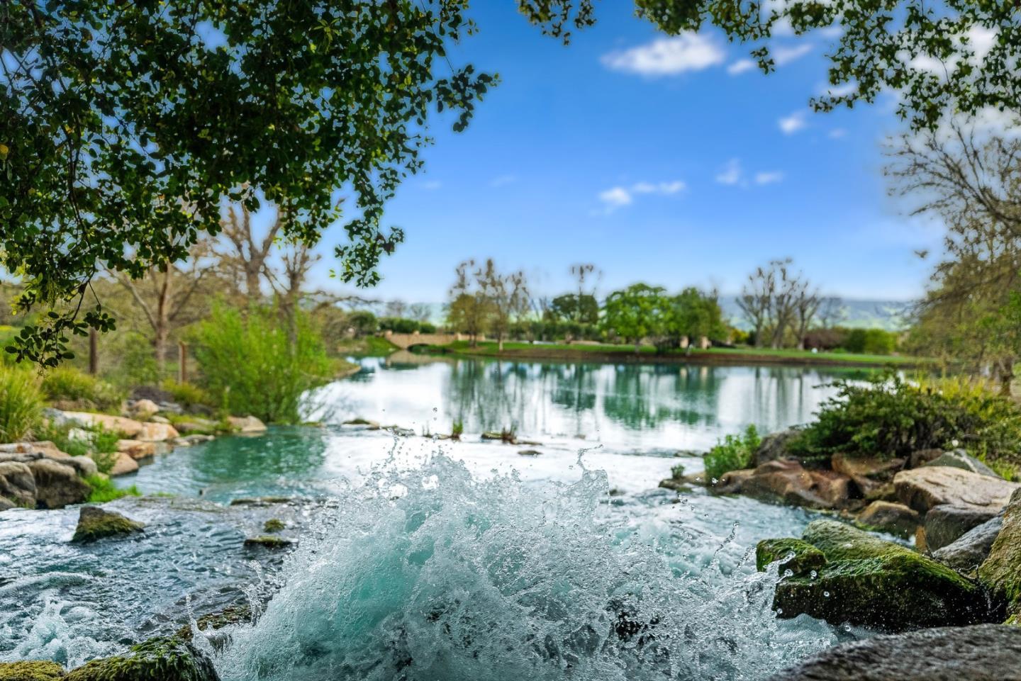 Detail Gallery Image 11 of 38 For 1265 Lions Peak Ln, San Martin,  CA 95046 - – Beds | – Baths