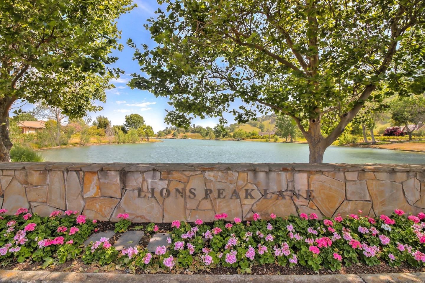 Detail Gallery Image 7 of 38 For 1265 Lions Peak Ln, San Martin,  CA 95046 - – Beds | – Baths