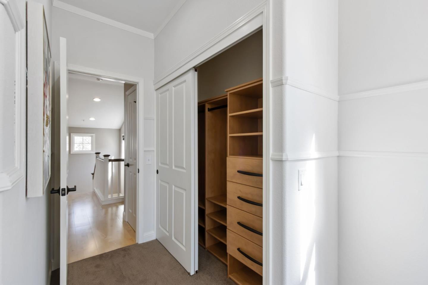 Detail Gallery Image 28 of 42 For 164 Montelena Ct, Mountain View,  CA 94040 - 3 Beds | 3 Baths