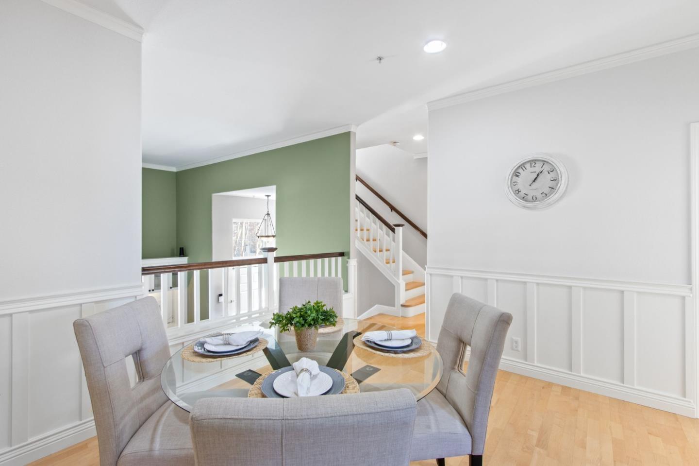 Detail Gallery Image 9 of 42 For 164 Montelena Ct, Mountain View,  CA 94040 - 3 Beds | 3 Baths