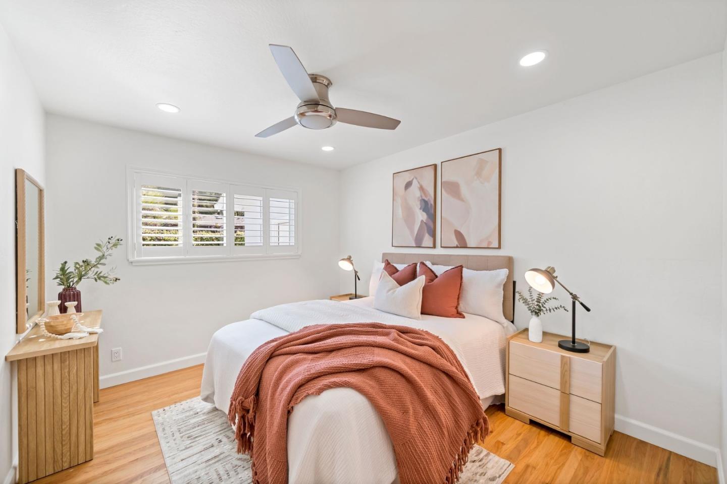 Detail Gallery Image 22 of 45 For 12 Country Ln, Redwood City,  CA 94061 - 3 Beds | 2 Baths