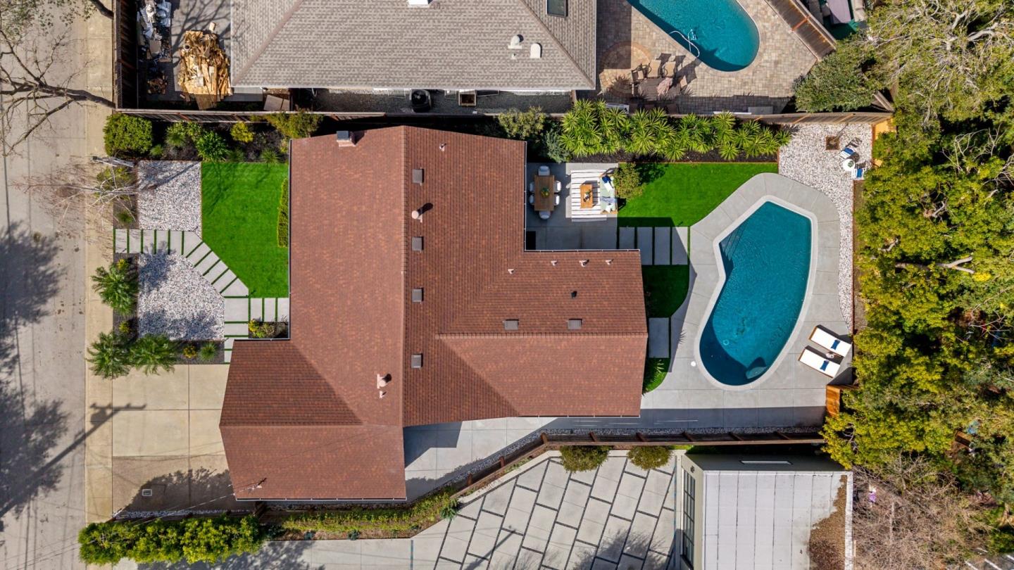 Detail Gallery Image 40 of 45 For 12 Country Ln, Redwood City,  CA 94061 - 3 Beds | 2 Baths