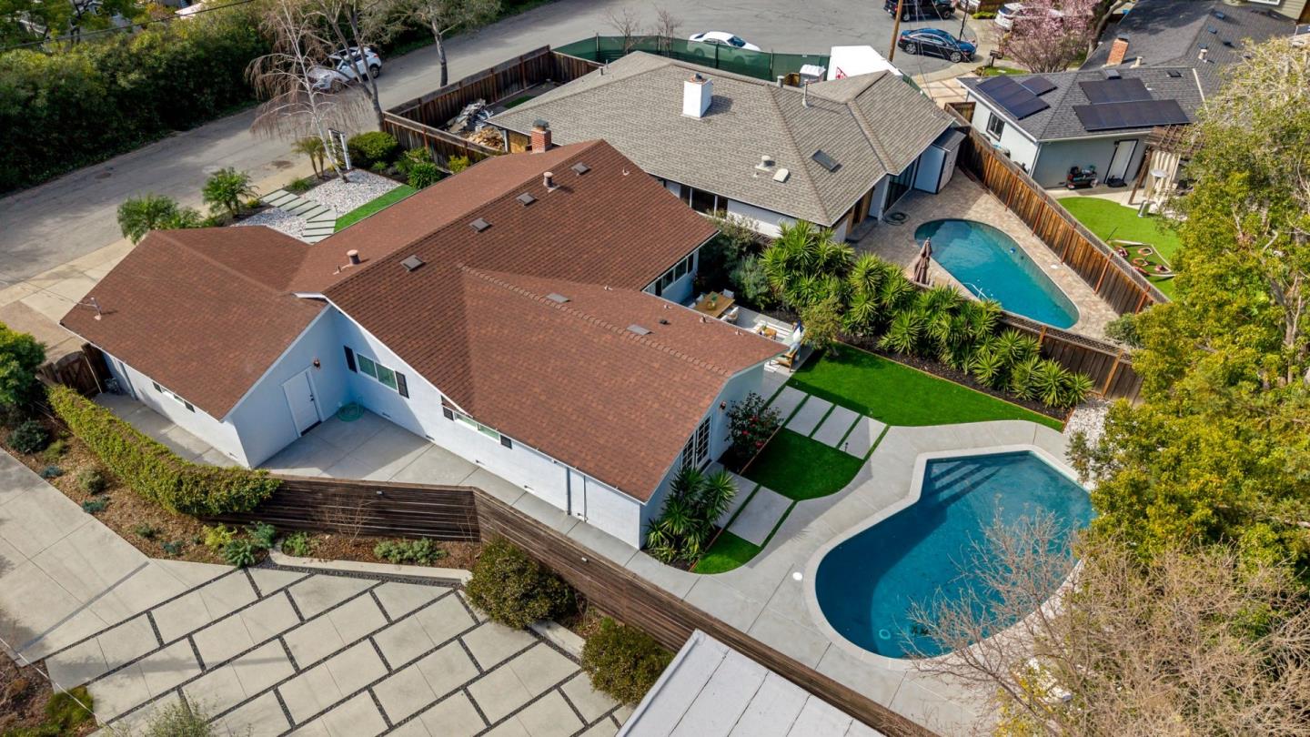 Detail Gallery Image 45 of 45 For 12 Country Ln, Redwood City,  CA 94061 - 3 Beds | 2 Baths