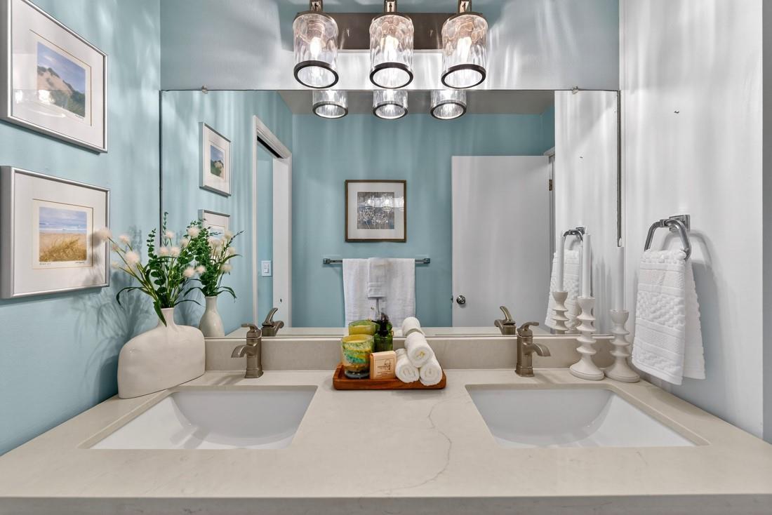 Detail Gallery Image 31 of 42 For 69 Hollins Dr, Santa Cruz,  CA 95060 - 4 Beds | 2 Baths