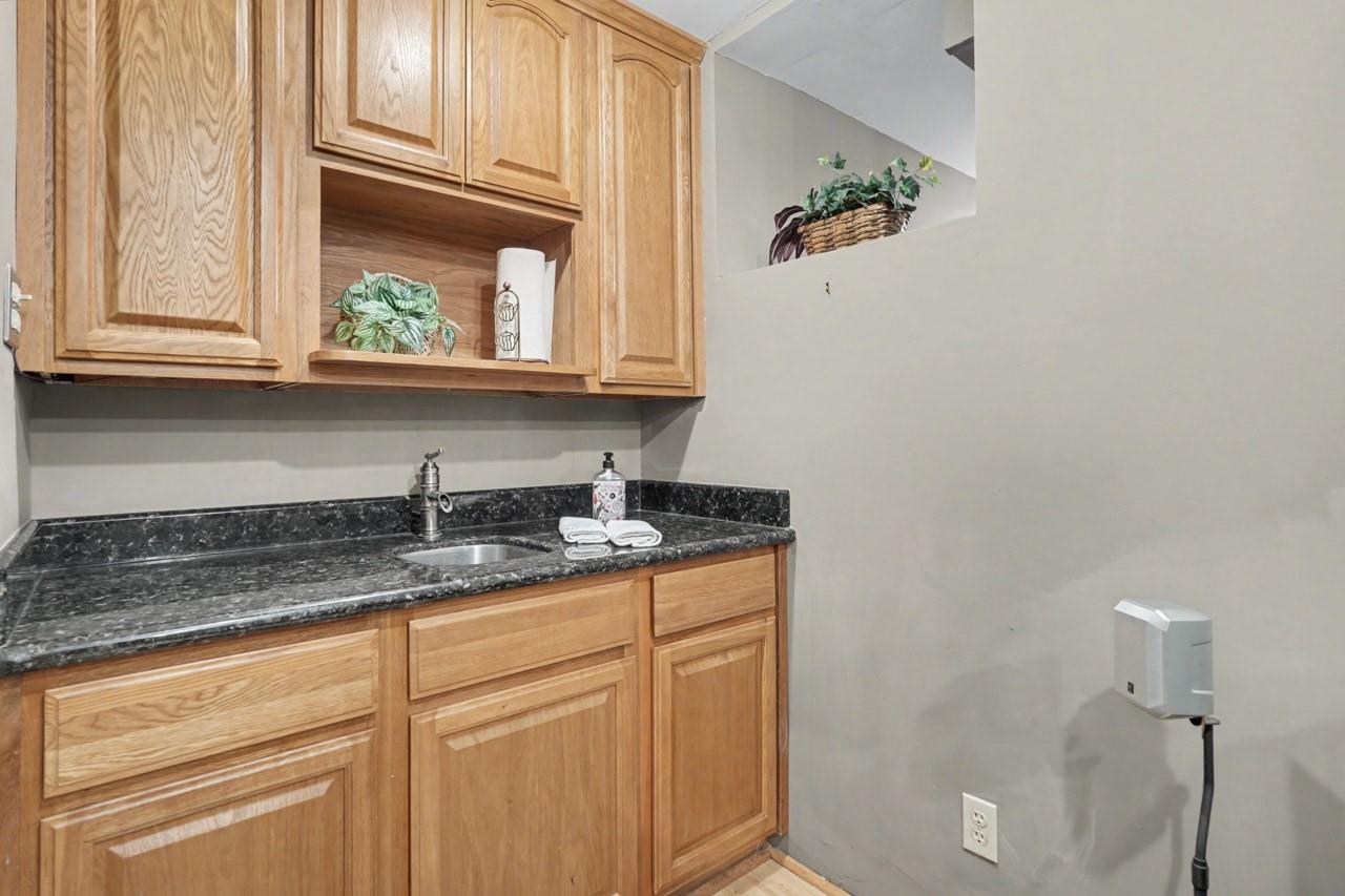 Detail Gallery Image 43 of 51 For 396 Margaret St, San Jose,  CA 95112 - 2 Beds | 1/1 Baths