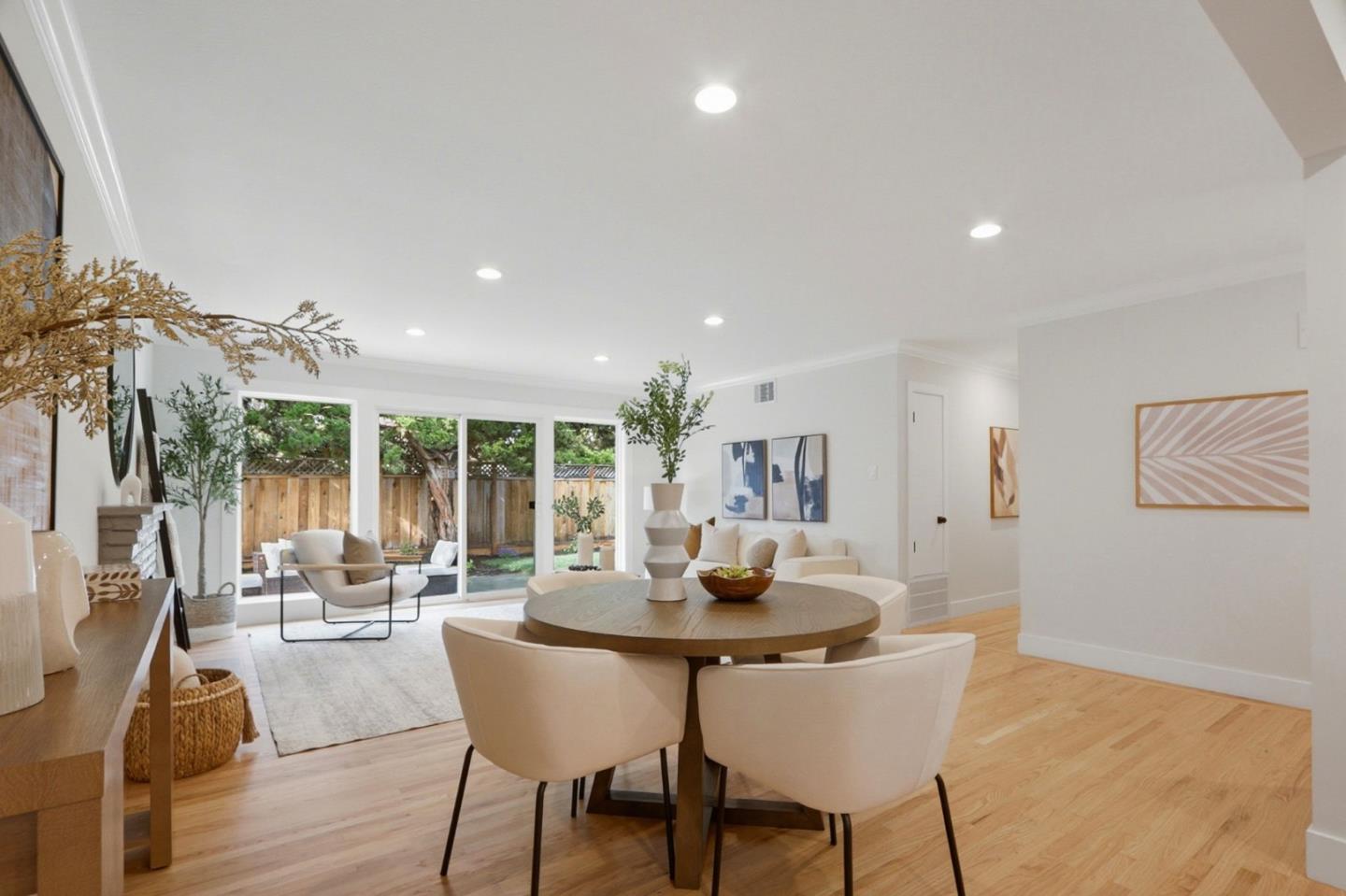 Detail Gallery Image 17 of 63 For 1523 Lochinvar Ave, Sunnyvale,  CA 94087 - 3 Beds | 2 Baths