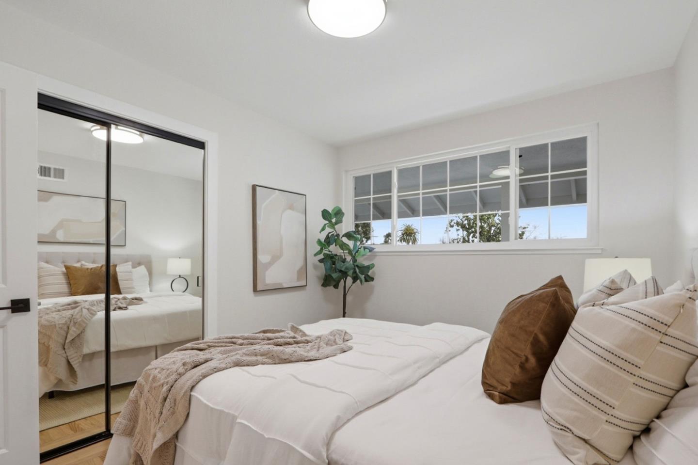 Detail Gallery Image 21 of 63 For 1523 Lochinvar Ave, Sunnyvale,  CA 94087 - 3 Beds | 2 Baths