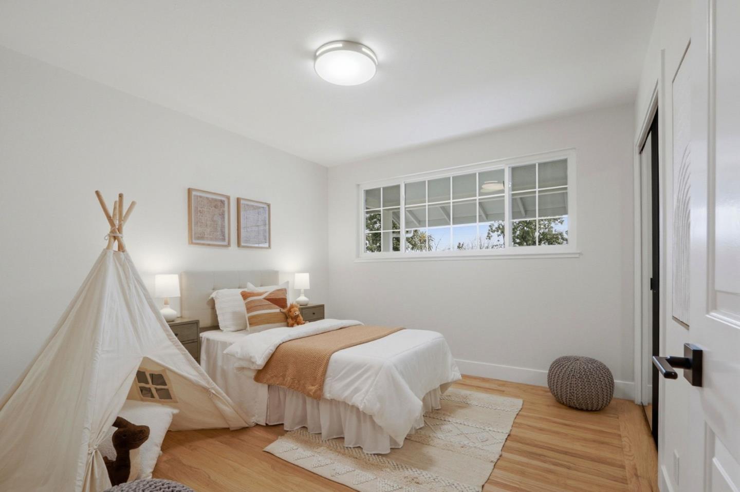 Detail Gallery Image 22 of 63 For 1523 Lochinvar Ave, Sunnyvale,  CA 94087 - 3 Beds | 2 Baths