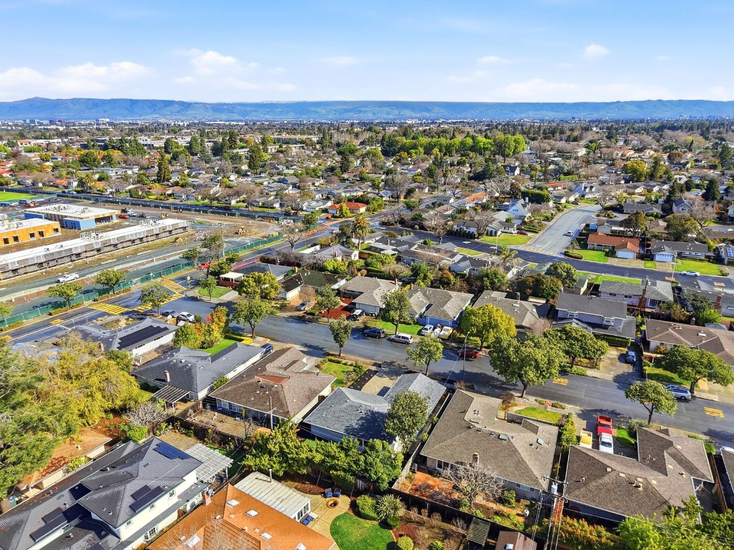 Detail Gallery Image 51 of 63 For 1523 Lochinvar Ave, Sunnyvale,  CA 94087 - 3 Beds | 2 Baths