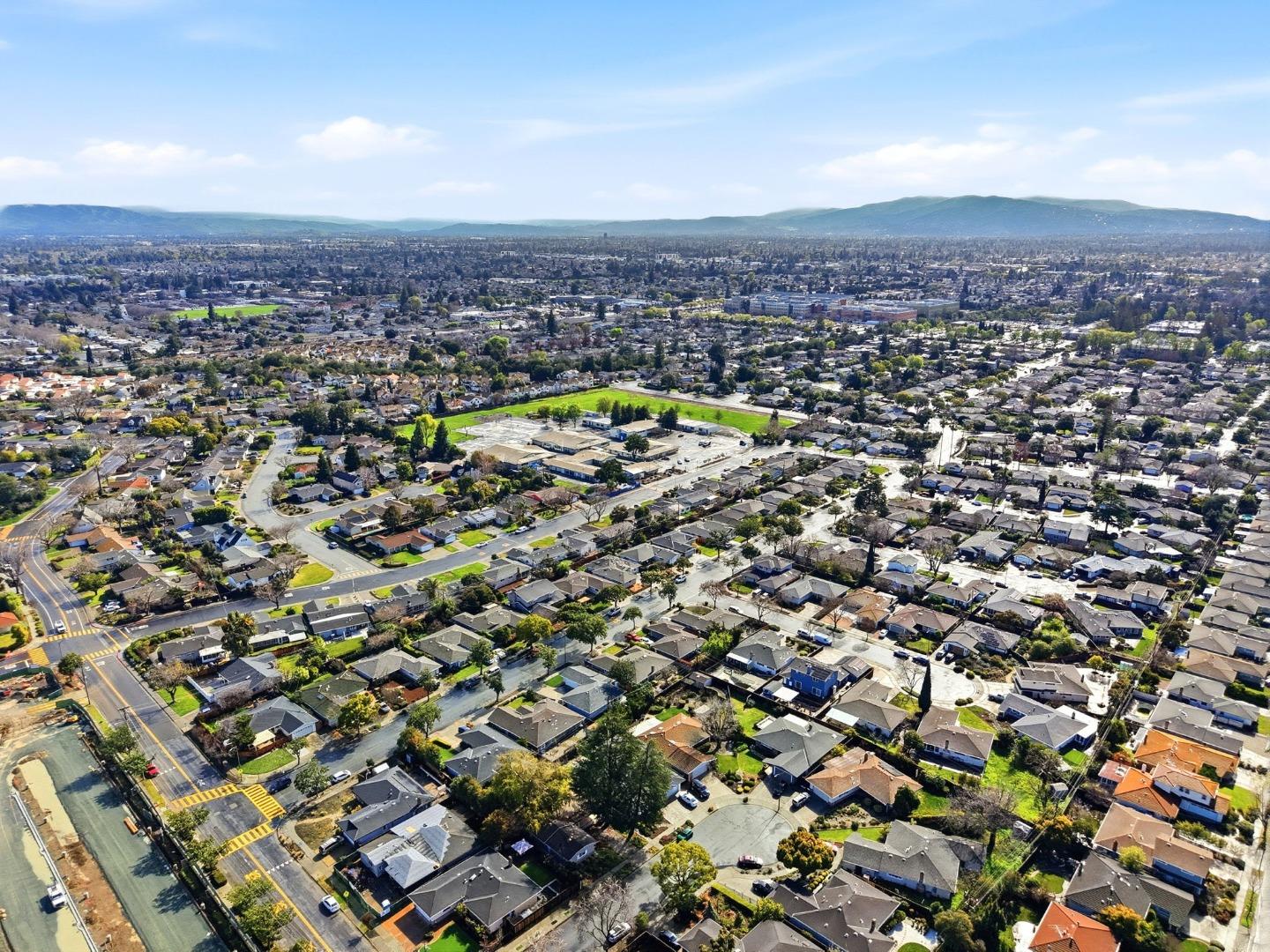 Detail Gallery Image 59 of 63 For 1523 Lochinvar Ave, Sunnyvale,  CA 94087 - 3 Beds | 2 Baths