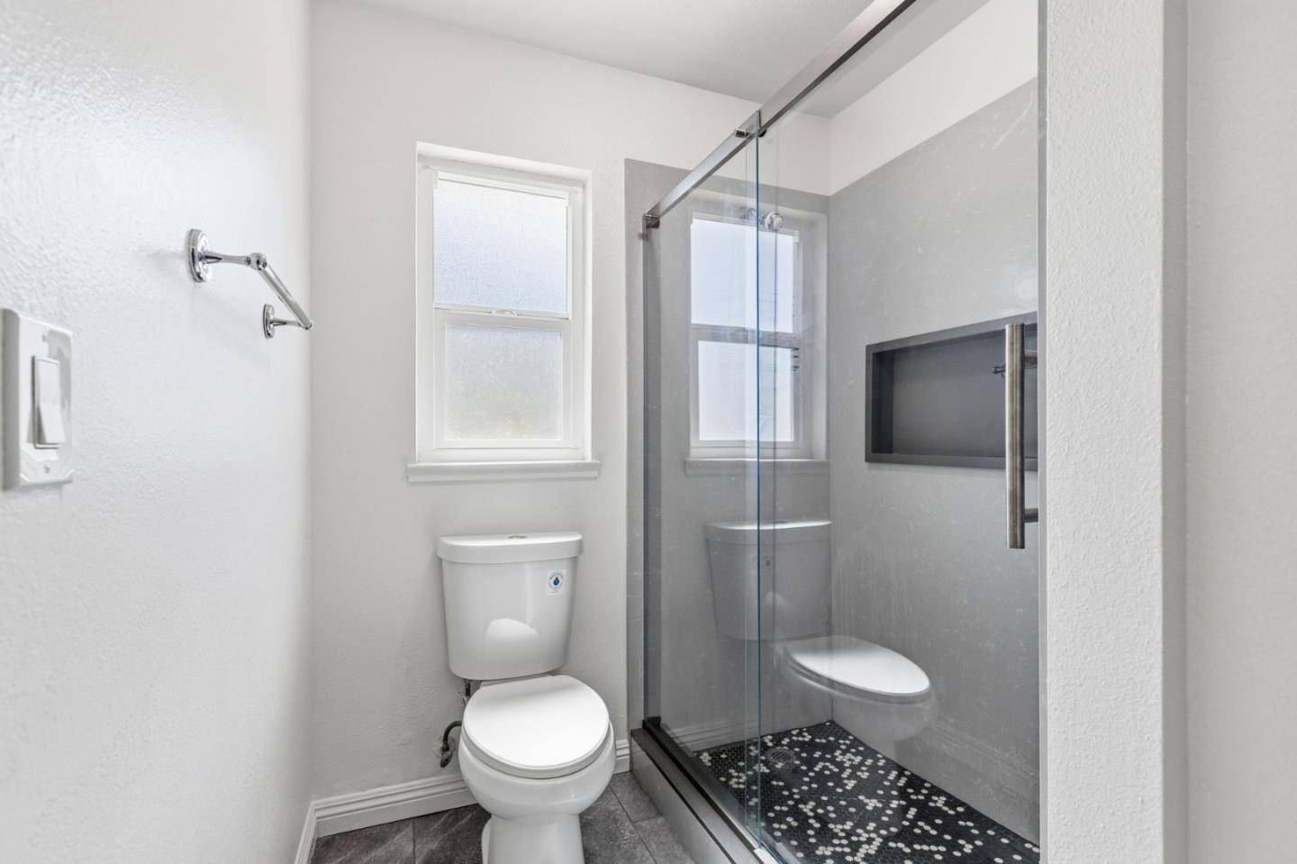 Detail Gallery Image 20 of 22 For 2409 Lavon Ln, Ceres,  CA 95307 - 3 Beds | 2 Baths