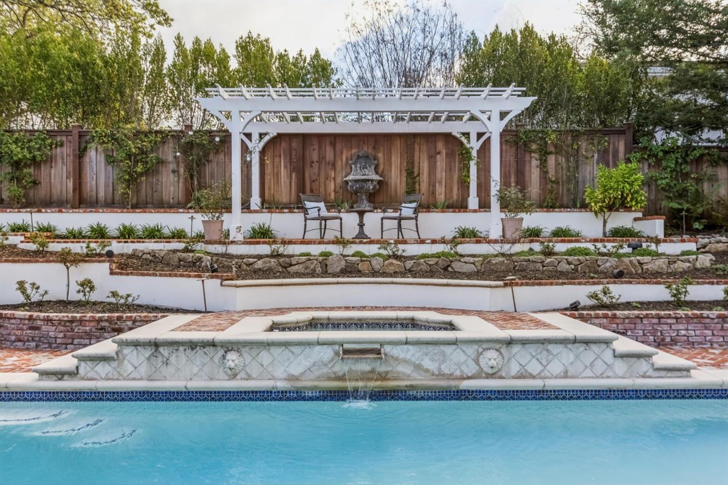 Detail Gallery Image 100 of 161 For 17930 Vineland Ave, Monte Sereno,  CA 95030 - 5 Beds | 5/2 Baths