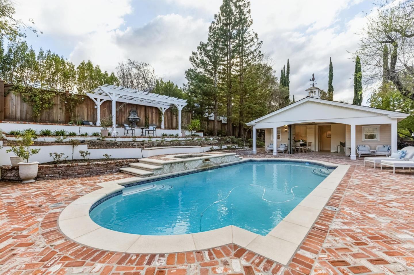 Detail Gallery Image 101 of 161 For 17930 Vineland Ave, Monte Sereno,  CA 95030 - 5 Beds | 5/2 Baths