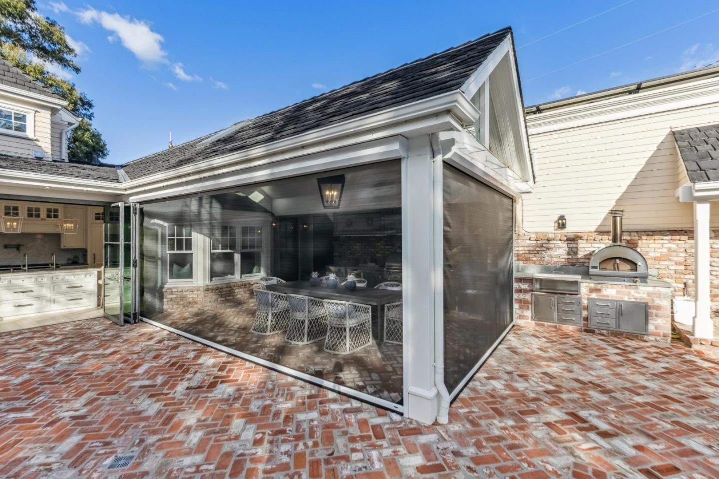 Detail Gallery Image 114 of 161 For 17930 Vineland Ave, Monte Sereno,  CA 95030 - 5 Beds | 5/2 Baths