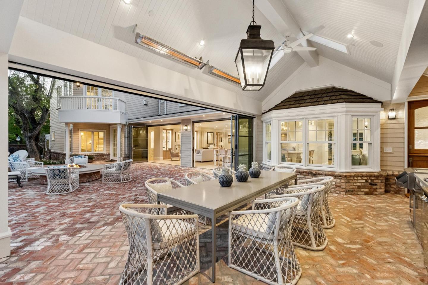 Detail Gallery Image 117 of 161 For 17930 Vineland Ave, Monte Sereno,  CA 95030 - 5 Beds | 5/2 Baths