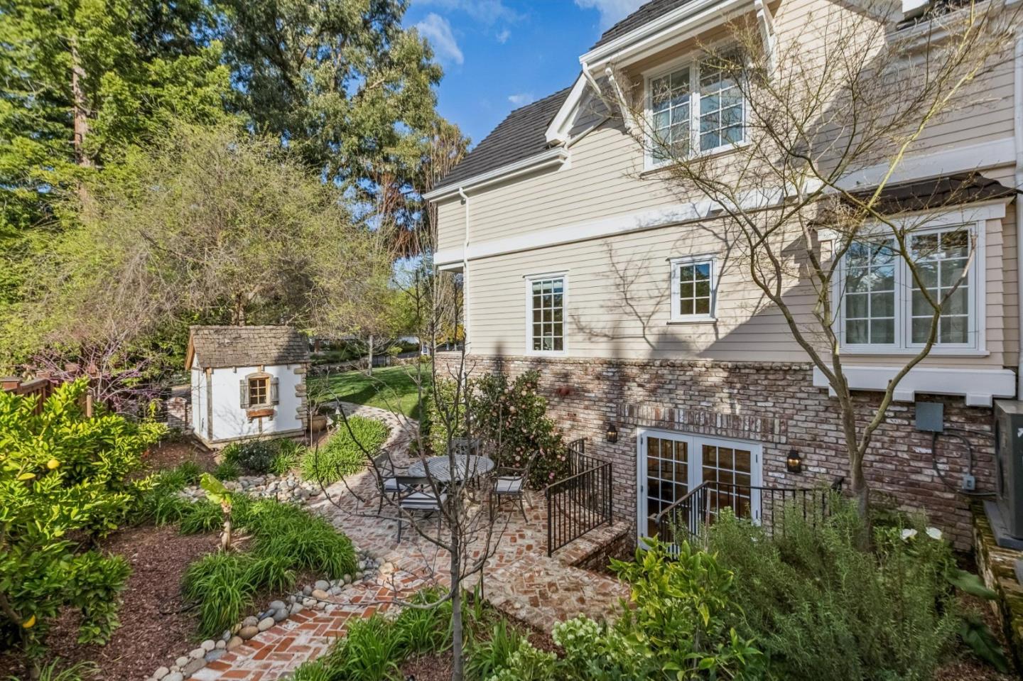 Detail Gallery Image 134 of 161 For 17930 Vineland Ave, Monte Sereno,  CA 95030 - 5 Beds | 5/2 Baths