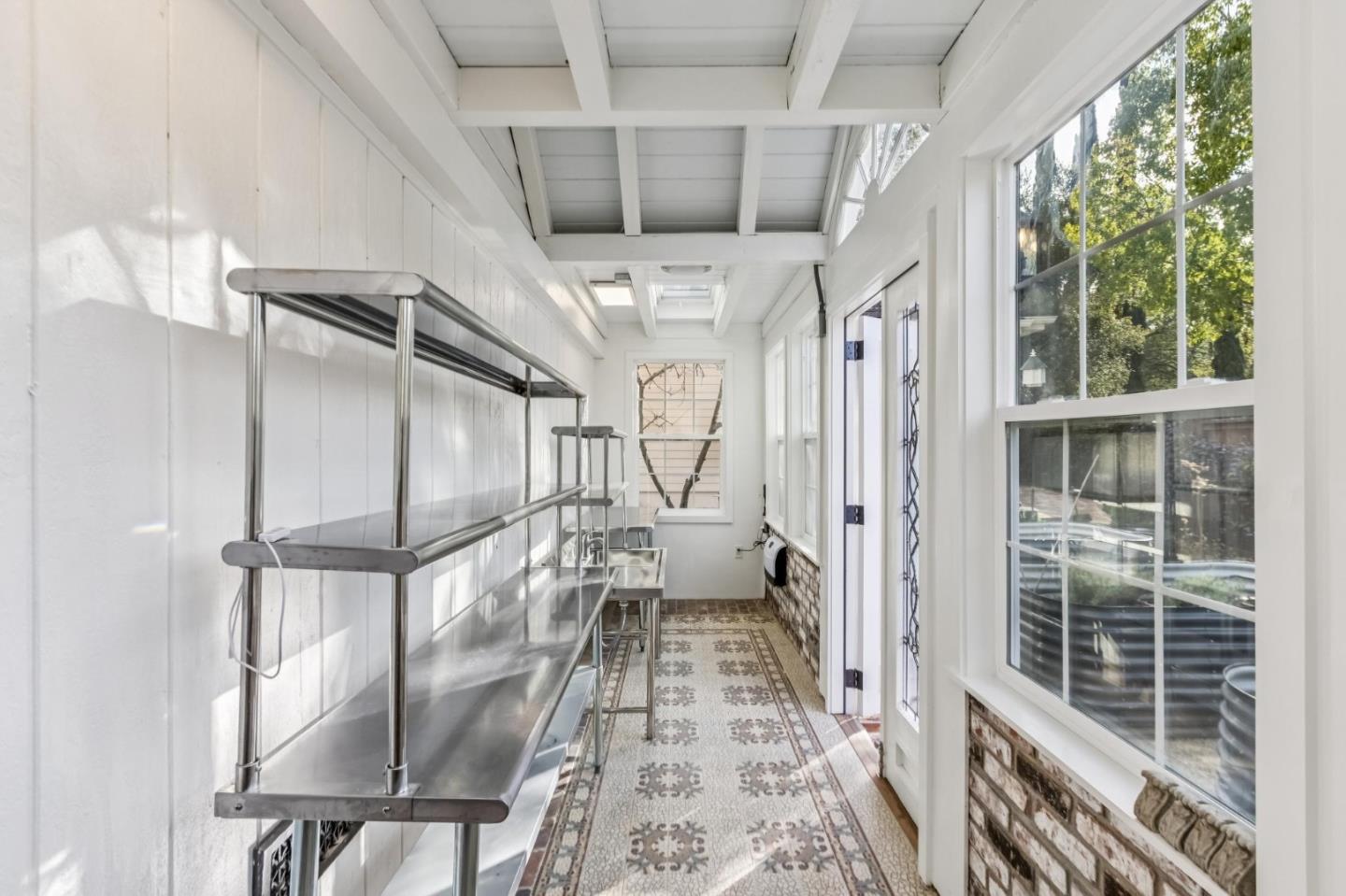 Detail Gallery Image 144 of 161 For 17930 Vineland Ave, Monte Sereno,  CA 95030 - 5 Beds | 5/2 Baths