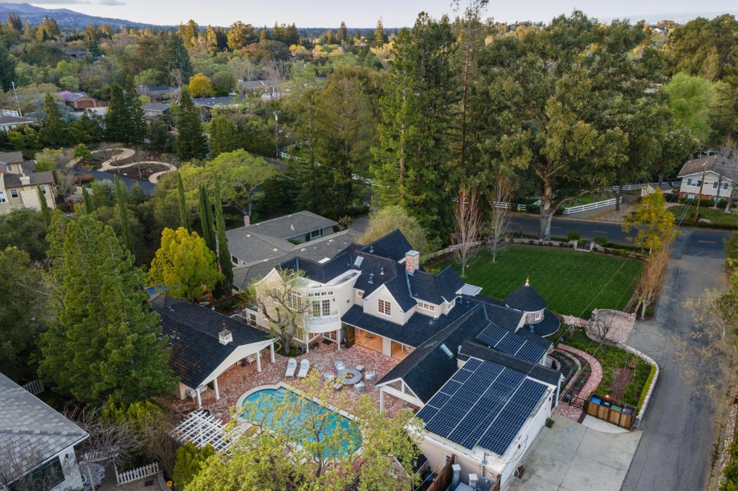 Detail Gallery Image 152 of 161 For 17930 Vineland Ave, Monte Sereno,  CA 95030 - 5 Beds | 5/2 Baths