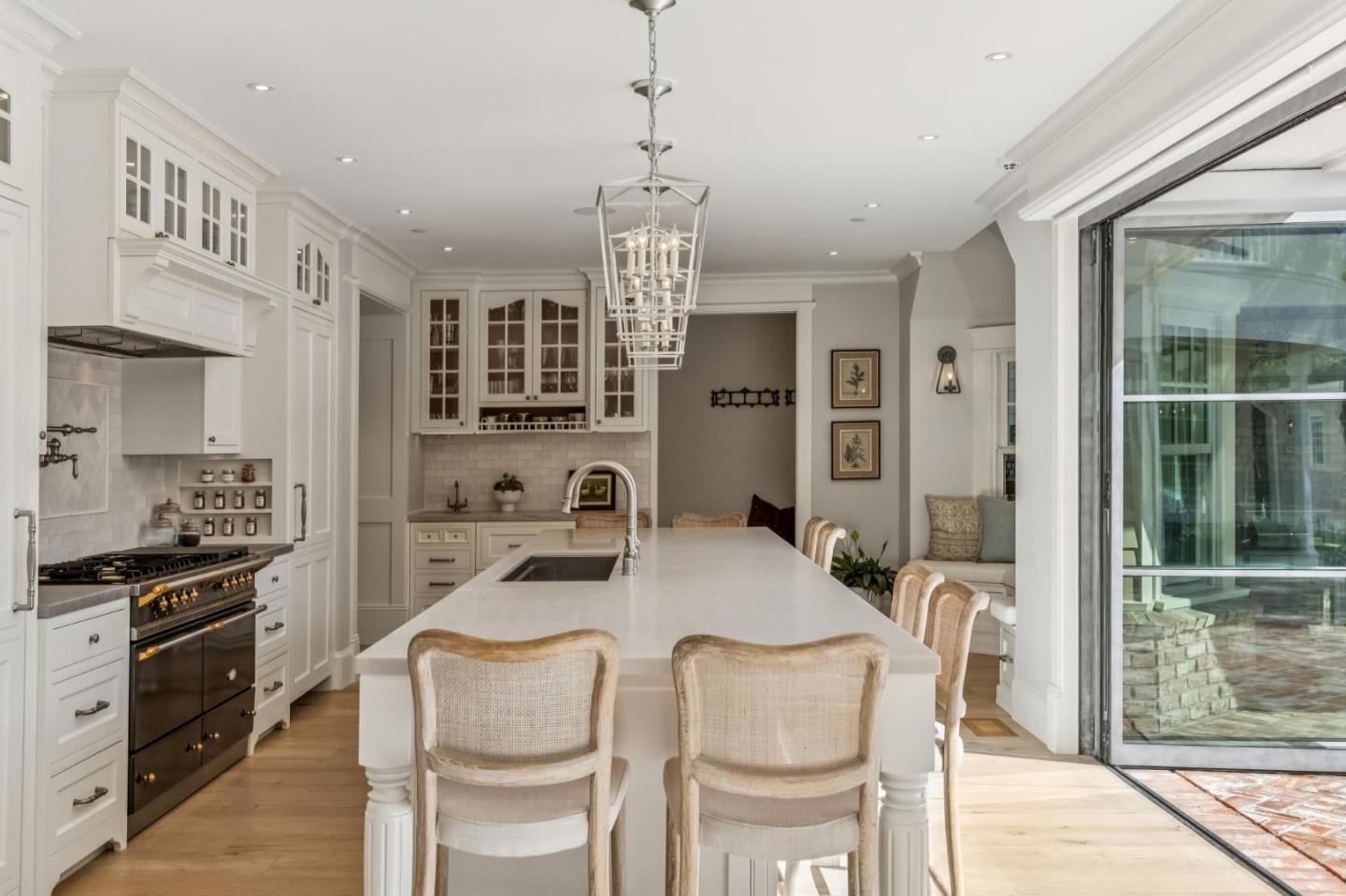 Detail Gallery Image 30 of 161 For 17930 Vineland Ave, Monte Sereno,  CA 95030 - 5 Beds | 5/2 Baths